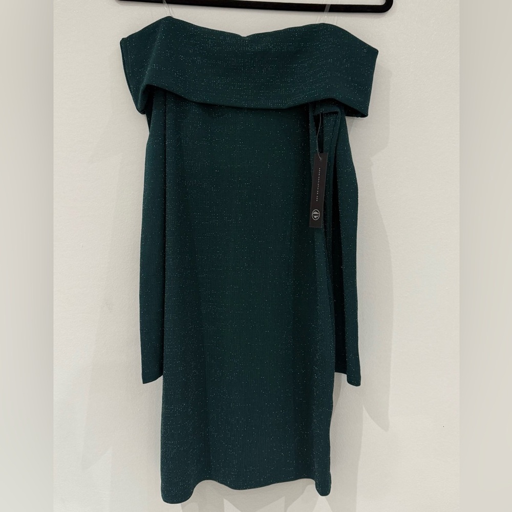 As u wish off the shoulder long sleeve dress in green size XL.